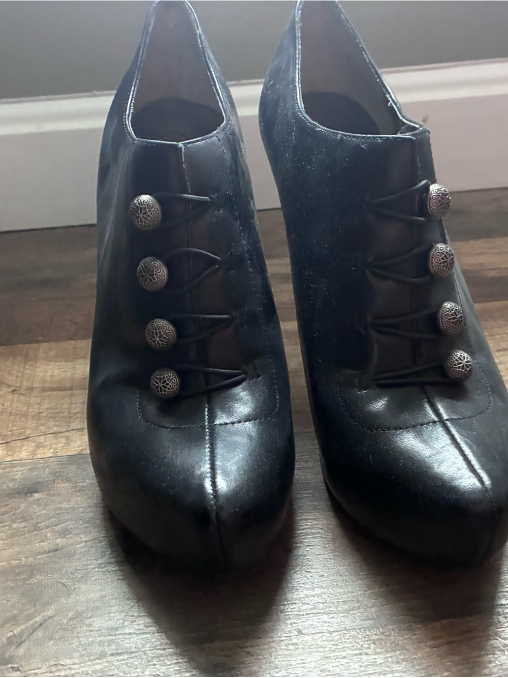 Carlos by Carlos Santana Black Leather Button-Accent Ankle Boots